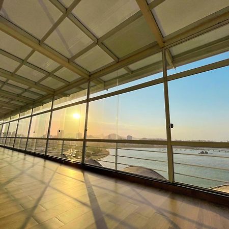 Hotel Senac Ilha Do Boi Vitoria Ngoại thất bức ảnh The interior of the airport