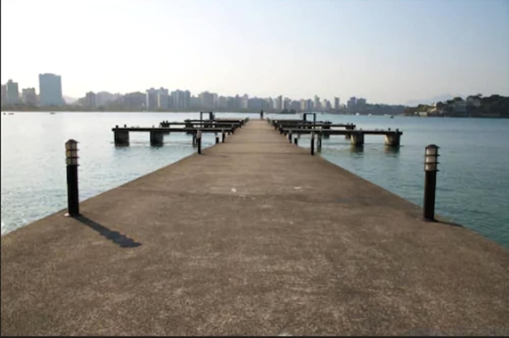 Hotel Senac Ilha Do Boi Vitoria Ngoại thất bức ảnh View of the pier at the park
