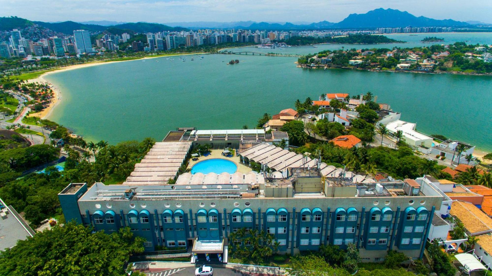 Hotel Senac Ilha Do Boi Vitoria Ngoại thất bức ảnh Aerial view of the hotel