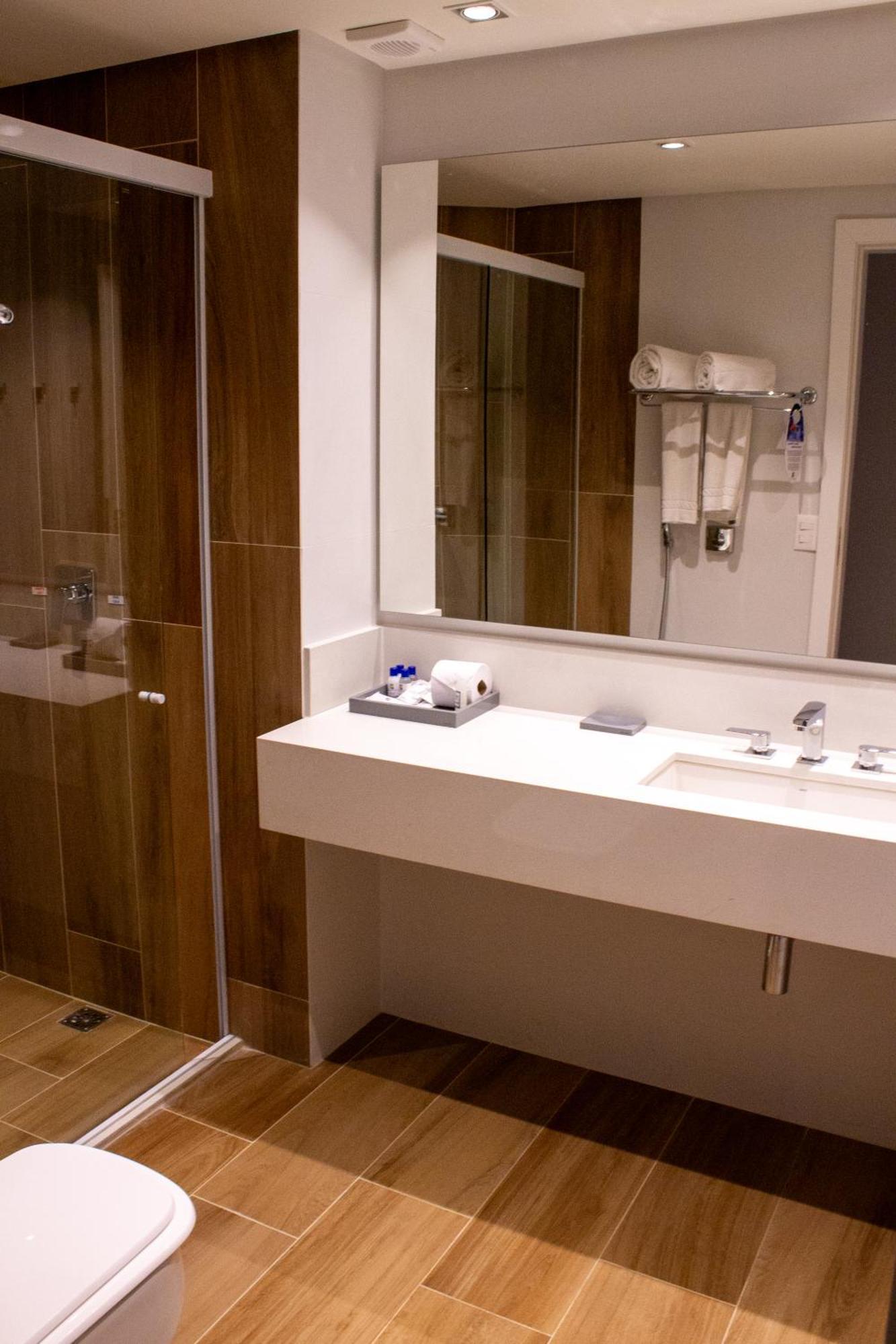 Hotel Senac Ilha Do Boi Vitoria Ngoại thất bức ảnh Bathroom